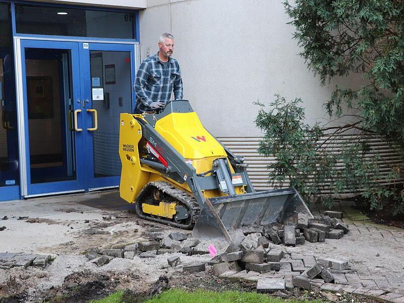 Wacker Neuson Utility Track Loader SM60